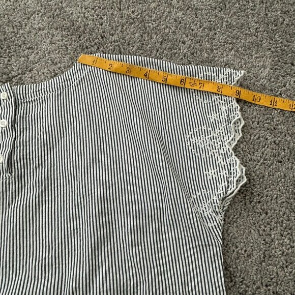 St. John's Bay Cotton Blouse Tie Front Embroidery Sleeve Detail Small - Picture 6 of 10